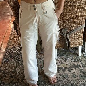 Cute white Allyance snow board ski pants XS